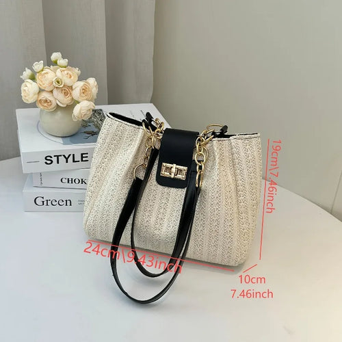 Bolso de Paja Trenzada con Detalles en Cuero