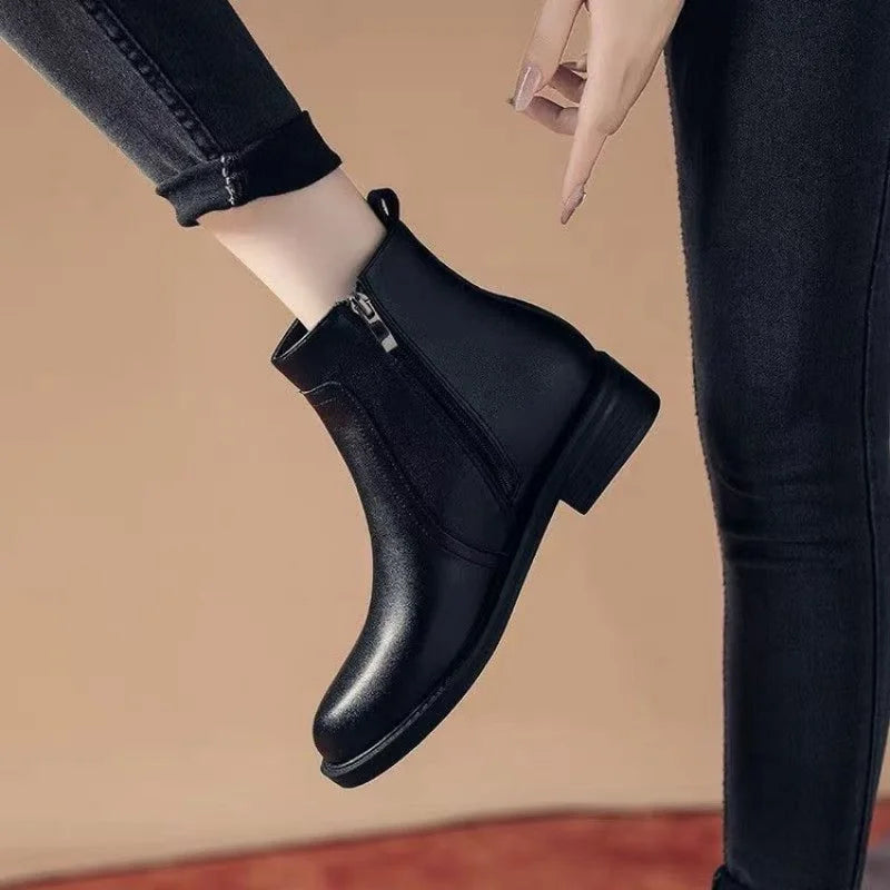 Botines de Tacón Bajo con Cremallera