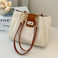 Bolso de Paja Trenzada con Detalles en Cuero