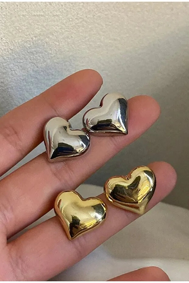 Pendientes Corazón Minimalista — Plata y Dorado