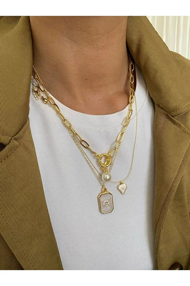 Set de Collar Dorado 3 Piezas — Joyería Superpuesta